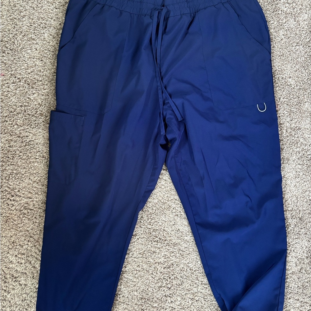 Women's Navy Jogger scrub pants